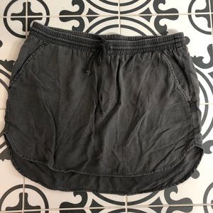 Anthropologie Cloth & Stone skirt with pockets